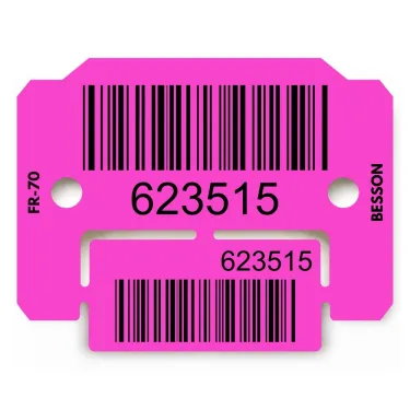 Plaquette d’identification rose avec coupon et code-barres, personnalisée au laser par Le Besson.