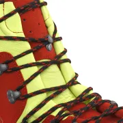 Zoom sur les chaussures AC Protector Forest 2.1 GTX rouge et jaune de HAIX