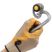 Utilisation du point d'ancrage temporaire COEUR PULSE de Petzl