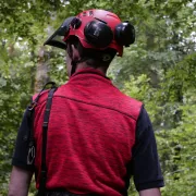 Utilisation du Gilet Protos Inuit Rouge et Jaune de Pfanner