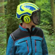 Côté du casque Protos Forest Jaune et Néon PFANNER
