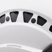Zoom sur le casque de protection vertex vent de petzl