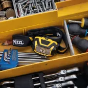 Utilisation de la lampe frontale ARIA 1R Hydrid Concept de Petzl
