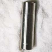 Mise en contexte de la de la Thermos Isotherme en Inox de 750mL de QWETCH