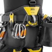 Dos du harnais de travail AVAO FAST de Petzl