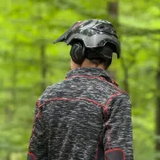 Utilisation du casque Protos Forest Noir et Carbone PFANNER