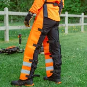 Côté de la Chaps de débrousaillage Solidur