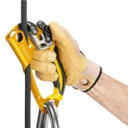 Mise en contexte de la poignée simple Ascension de Petzl