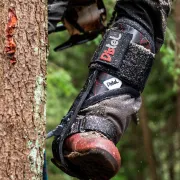 Utilisation des grimpettes de démontage Carbon 3.1 avec sangles en velcro de Distel