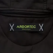 Zoom sur la veste imperméable Breathedry Softshell Noir de ARBORTEC