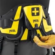 Clips de la trousse de secours Firstaid pour baudrier Sequoia de Petzl