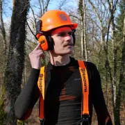 Utilisation des bretelles à pinces de HUSQVARNA