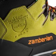 Zoom sur les chaussures anti-coupure Logger Pro GTX RR S3 vertes de Zamberlan
