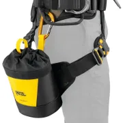 Utilisation de la pochette de rangement Toolbag 3L de Petzl