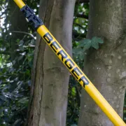 Zoom sur la Perche télescopique en fibre de verre de BERGER