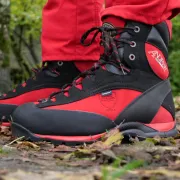 Mise en contexte des chaussures Tree Climbing Wood ANDREW