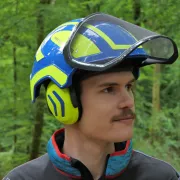 Utilisation du casque Protos Integral Arborist Bleu et Jaune Pfanner