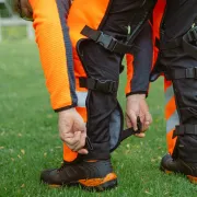 Zoom sur la Chaps de débrousaillage Solidur