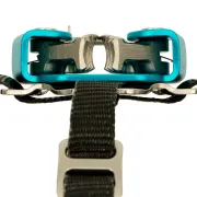 Dessous du bloqueur de pied ambidextre pour le travail en hauteur de Notch