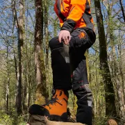 Arrière de la chaussure anti-coupure noires Delimber GTX RR Boa orange de Zambelan