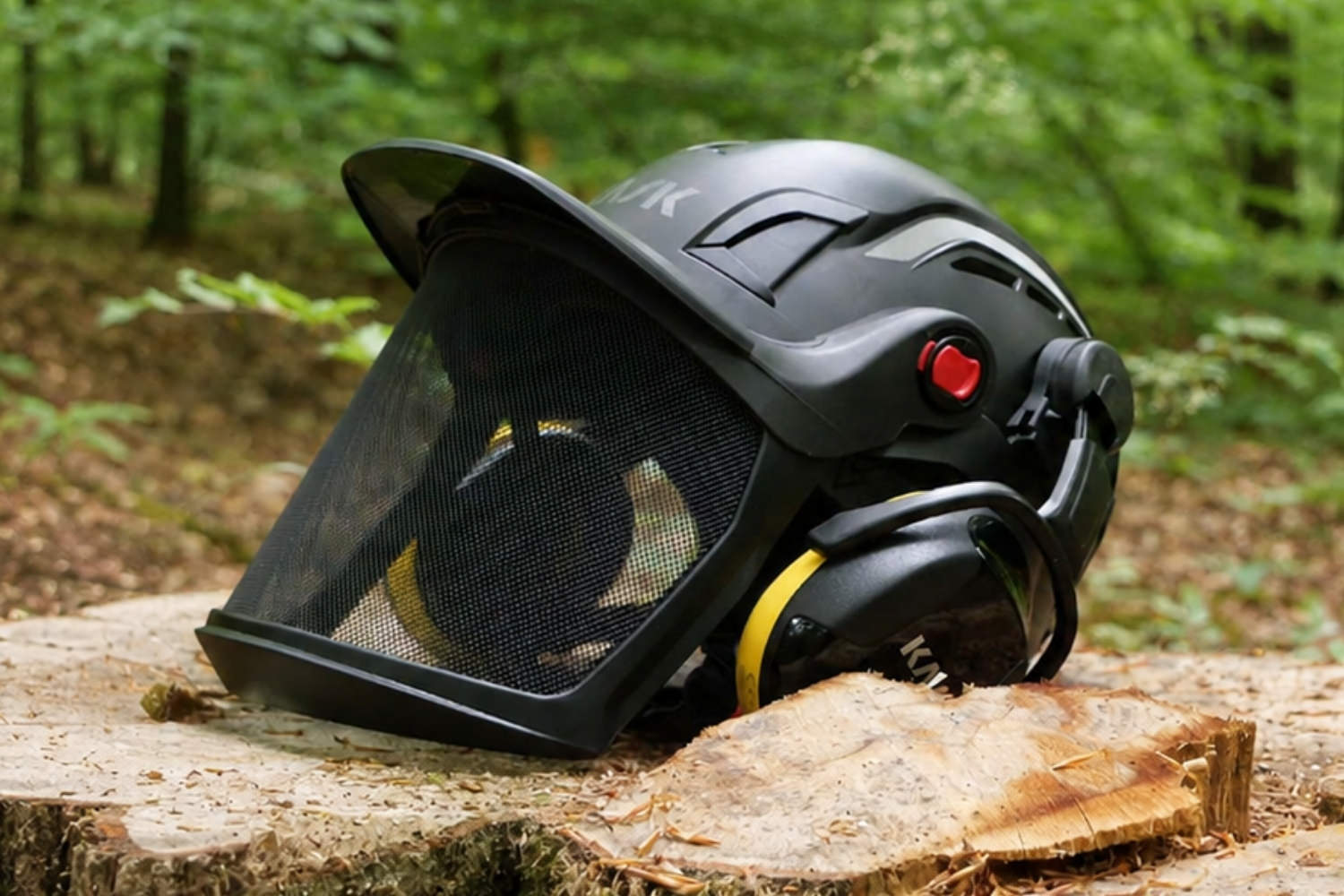Casque forestier pour bûcheron et travaux forestiers